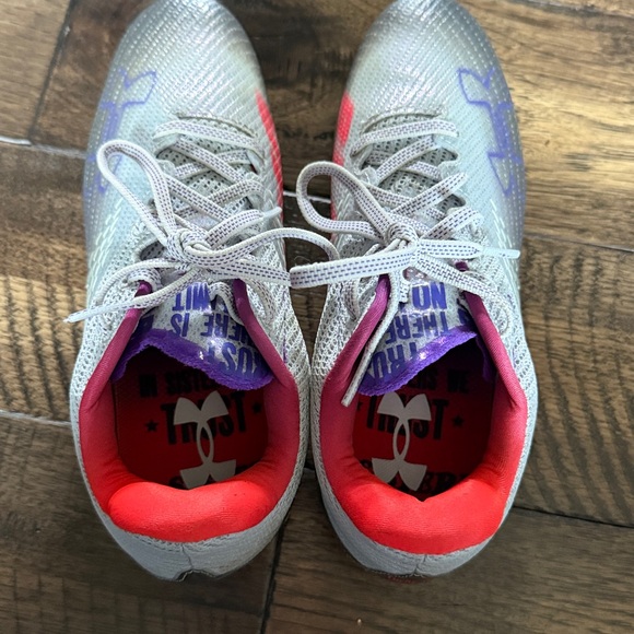 Under Armour EUC women’s Blur Smoke MC Football‎ / Soccer Cleats 7.5 - Picture 5 of 9